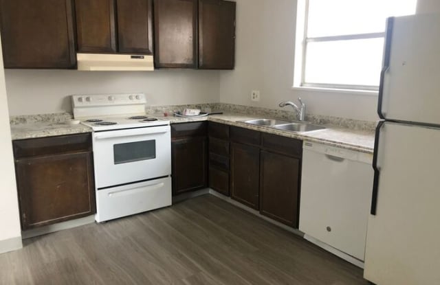 5564 Auckland Way - 5564 Auckland Way, Denver, CO 80239