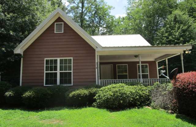 3 Bedroom House in Normaltown! Gallery 1