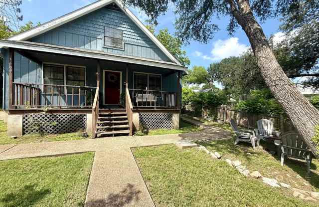 4/3 Home in Clarksville! Incredible location! Available for mid-July! photos photos 4/3 Home in Clarksville! Incredible location! Available for mid-July! photos photos