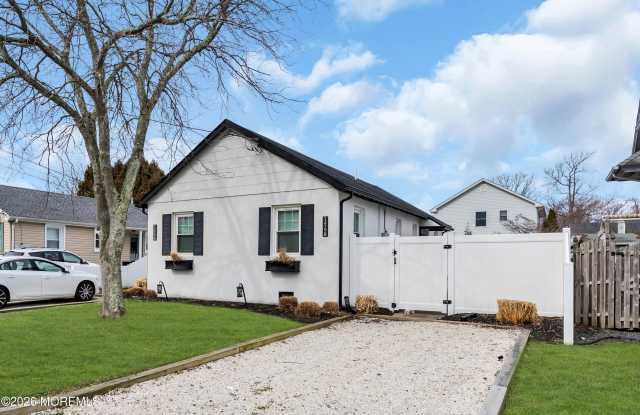 1215 Lister Street unit: B photos photos