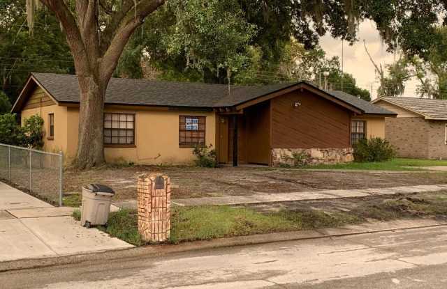 709 Ponderosa Dr E photos photos