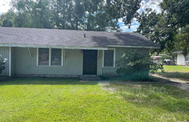 1815-B Ogburn Ave photos photos