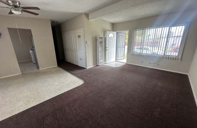 4 Bed/2 Bath Available Now! Gallery 4