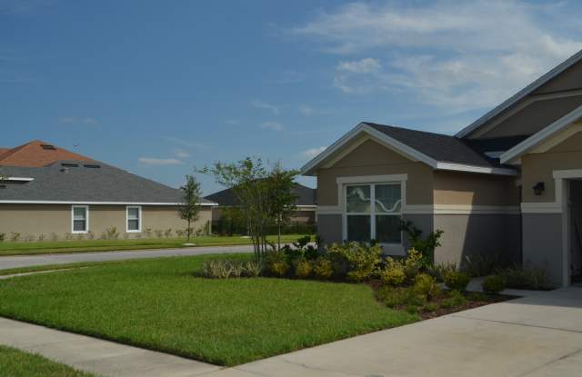 301 Grande Lake Dr Gallery 2