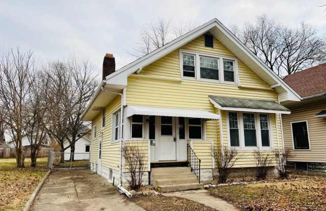 South Side 2 Bedroom, 1.5 Bath Stunner with Charm, Space, Garage & a Fenced Backyard! photos photos
