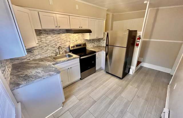 305 Guy Park Ave. Upper photos photos