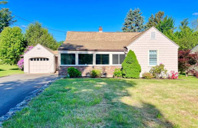 Single family home for rent in Middletown Gallery 1