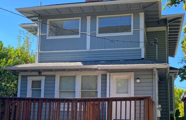SPECIAL: First Month Rent FREE! 4 bedroom w/ bonus room in the heart of Corvallis! Gallery 3
