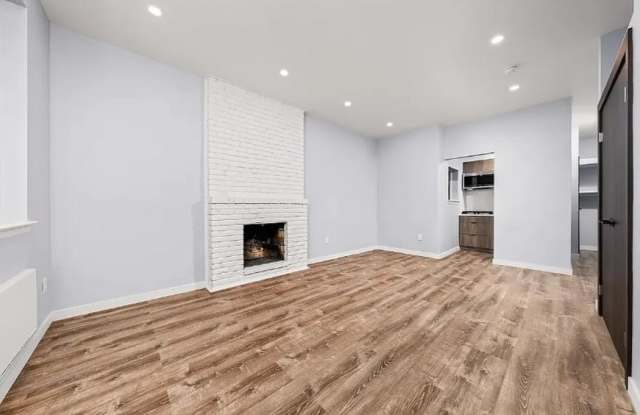 453 West 48th Street Gallery 1