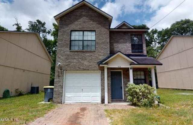 5115 CRUZ Road - 5115 Cruz Road, Jacksonville, FL 32207