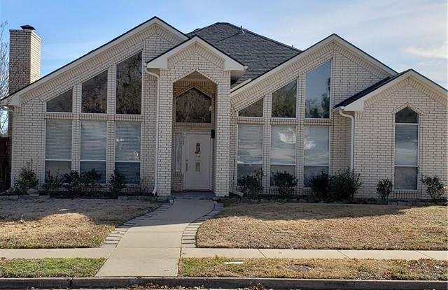 1023 Cambridge Drive - 1023 Cambridge Drive, Carrollton, TX 75007