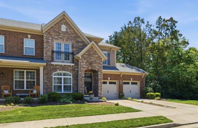 2106 Traemoor Village Court Gallery 1