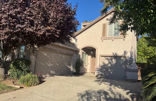 BEAUTIFUL 2 STORY HOME IN THE ROSEMONT AREA Gallery 3