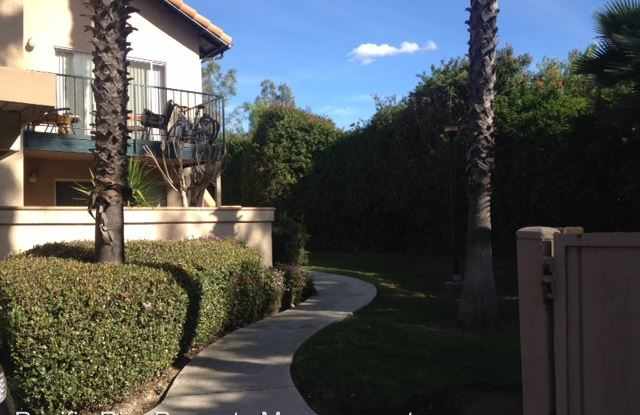 11321 Avenida de los Lobos #B Gallery 4