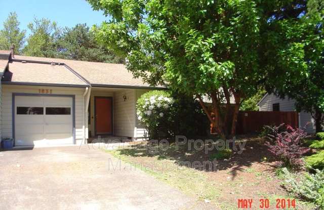 1831 NW GRANT CIRCLE - 1831 Northwest Grant Circle, Corvallis, OR 97330