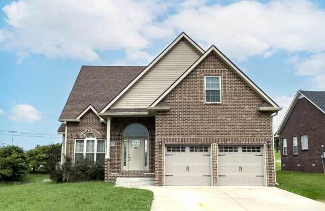 3300 Twelve Oaks Blvd - 3300 Twelve Oaks Boulevard, Clarksville, TN 37042