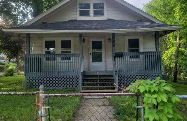 921 Baird Street photos photos