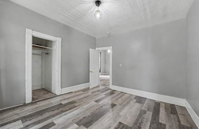 819 Mcreynolds Ave NW # 1 Gallery 1