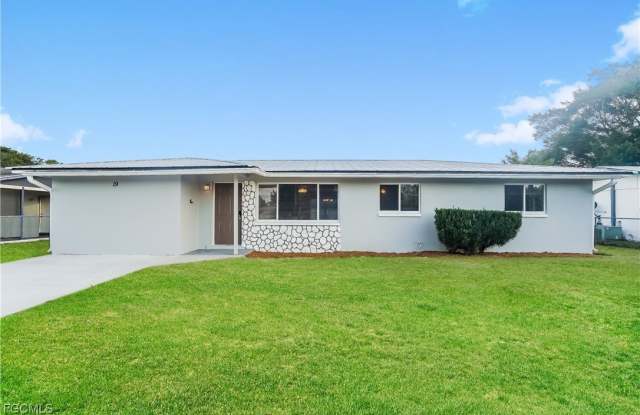 19 Kingsman Circle photos photos