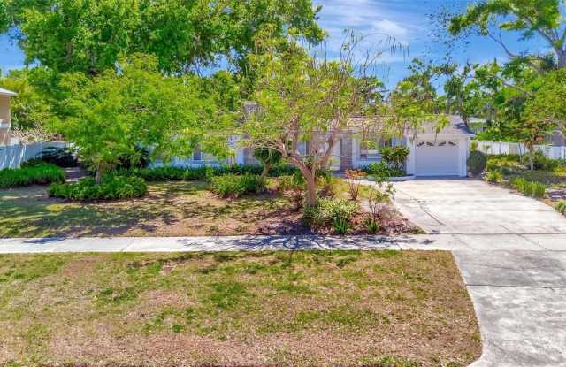 6348 7TH AVENUE N photos photos