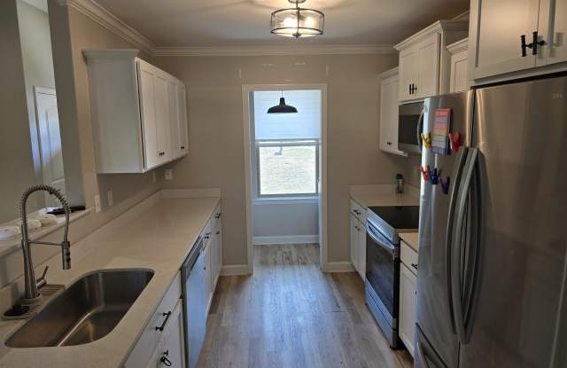 151 Windcrest Circle Gallery 2