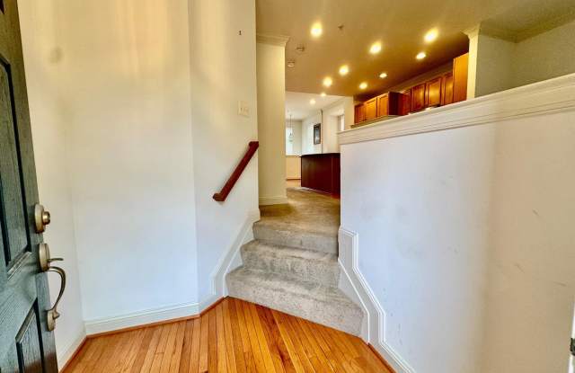 23517 GARDENSIDE Place Gallery 3