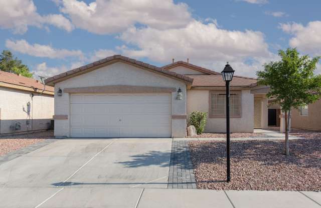 Remodled single story with resort like pool/yard photos photos Remodled single story with resort like pool/yard photos photos