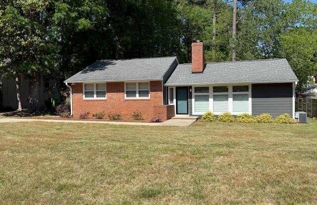 904 Brookwood Drive photos photos