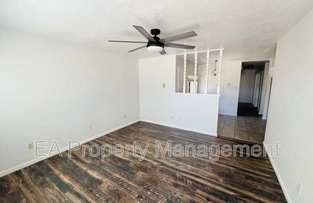 6063 Redlands Rd NW Gallery 2