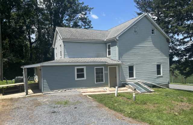 5476 Lincoln Hwy photos photos