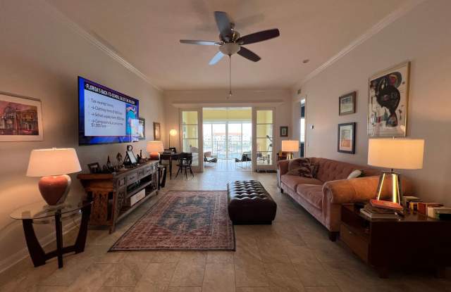 Furnished 2/2 Penthouse with Marina Views Gallery 4