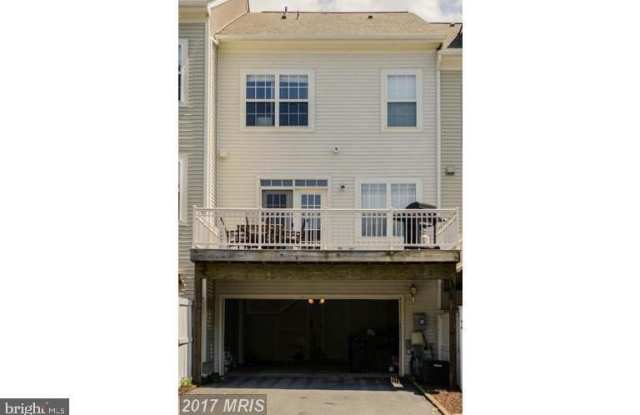 12953 CLARKSBURG SQUARE ROAD photos photos