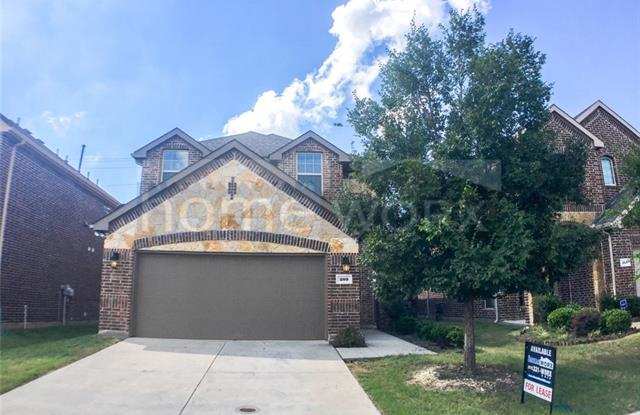 209 Red Hawk Place Gallery 2