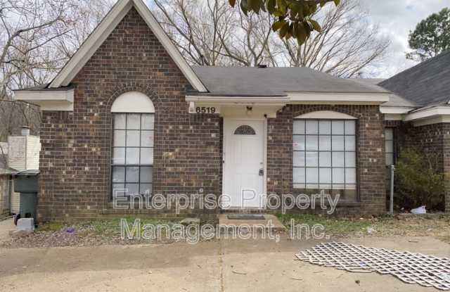 6519 Birkenhead Rd Gallery 2