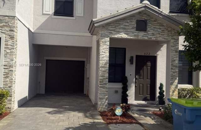522 SW 19th Way photos photos