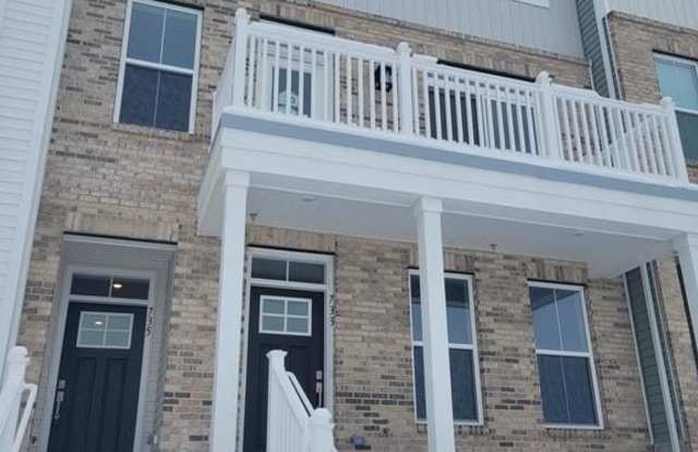 735 PLATINUM DRIVE photos photos