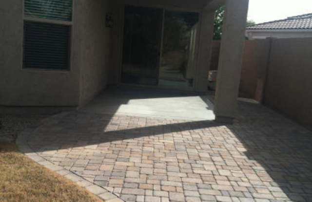 846 E Riviera Place Gallery 4
