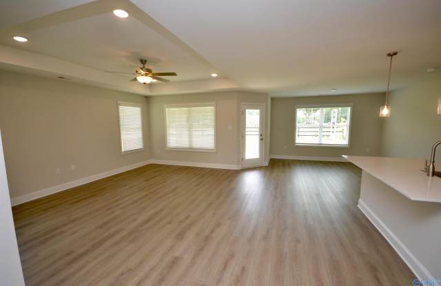 3209 Chestnut Court Gallery 3