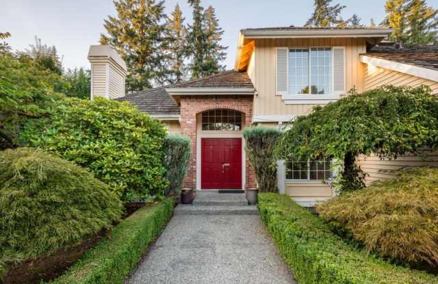 16528 SE 46th St photos photos