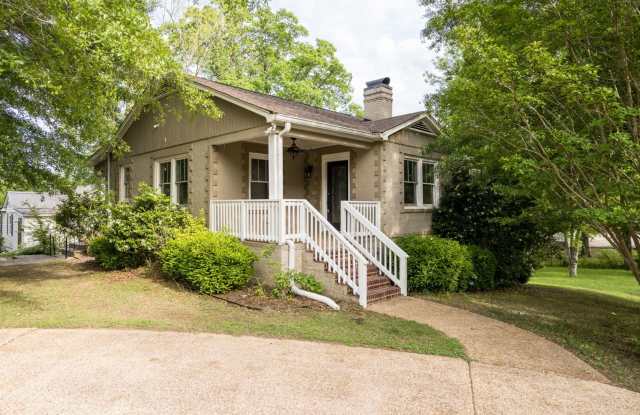 Charming 3BR Upstairs Unit in Duplex in Jasper photos photos