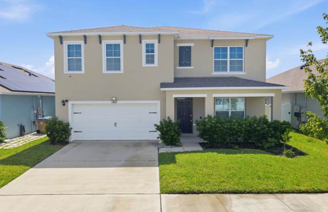1467 Riverboat Dr photos photos