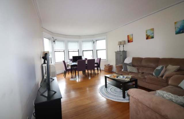122 Babcock St. photos photos