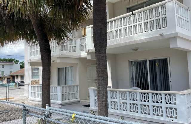 SPACIOUS UPGRADED TWO-BED ONE-BATH UNIT LOCATED IN THE HEART OF LITTLE HAVANA. THE BUILDING HAS A WASHER AND DRYER ON SITE photos photos