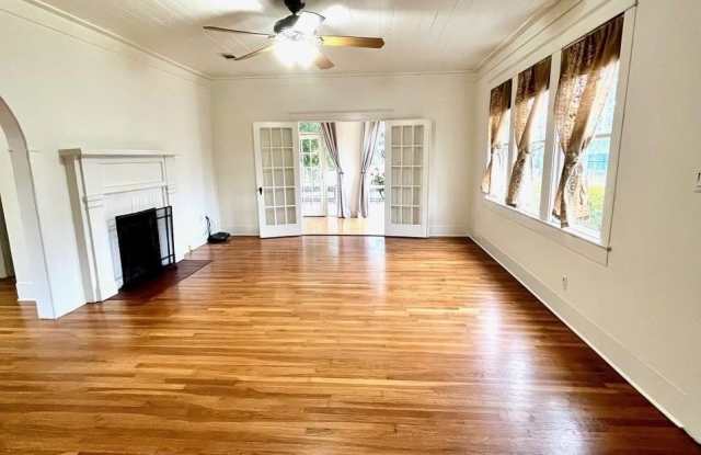 1339 Perkins Gallery 4