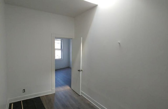 266 Jamaica Avenue - 266 Jamaica Avenue, Brooklyn, NY 11207