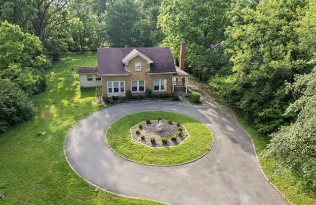1851 Nicholasville Road photos photos