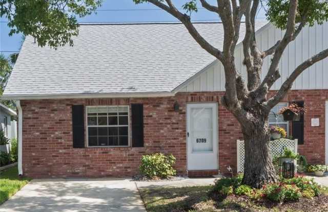 6709 DEVONSHIRE LN photos photos
