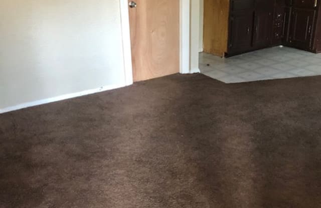 2259 Isherwood Street - 2259 Isherwood Street, Toledo, OH 43606