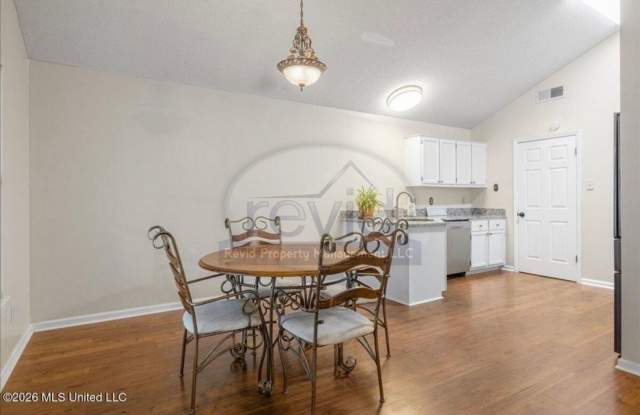 7194 Atterbury Cir. E. Gallery 4