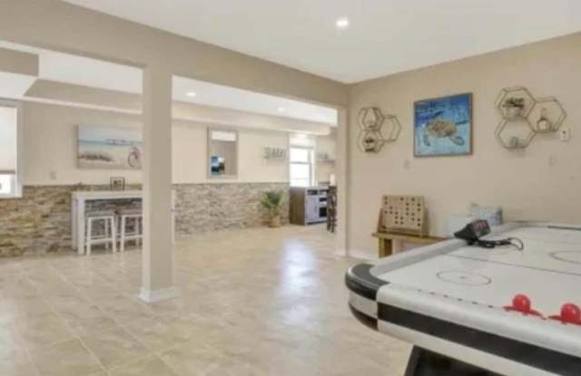 18 Harborside Drive E Gallery 3